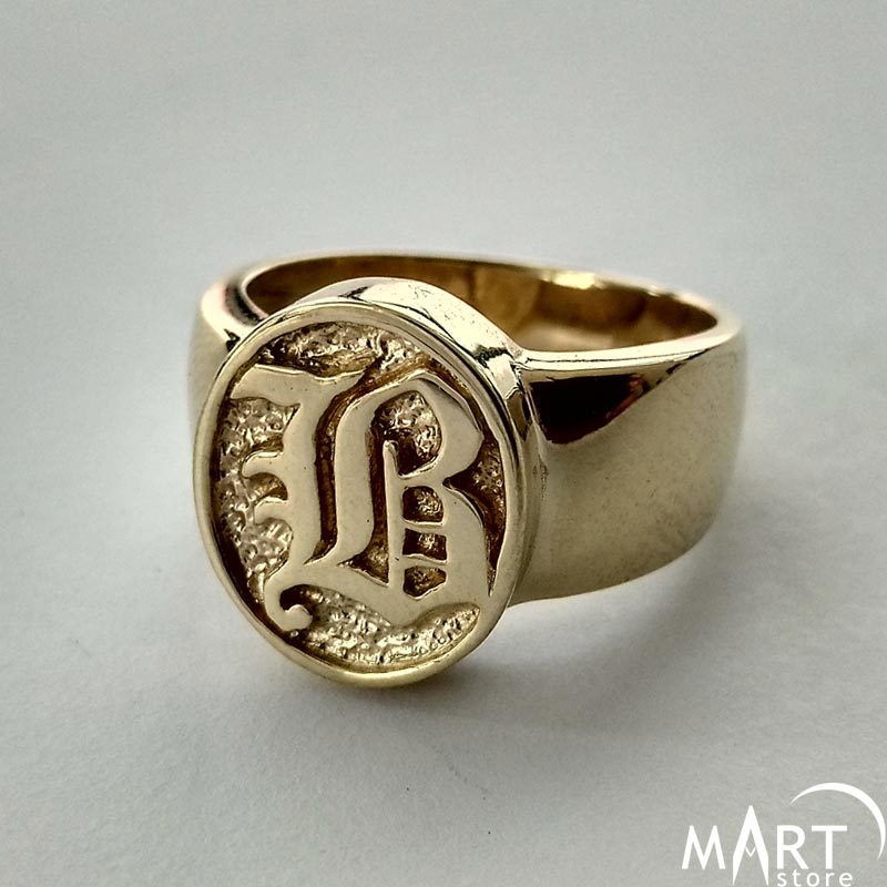 Gold monogram hot sale pinky ring